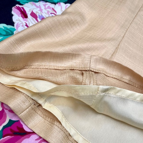 Surabaya Paris vintage golden polyester skirt suit size 12 - Picture 10 of 11